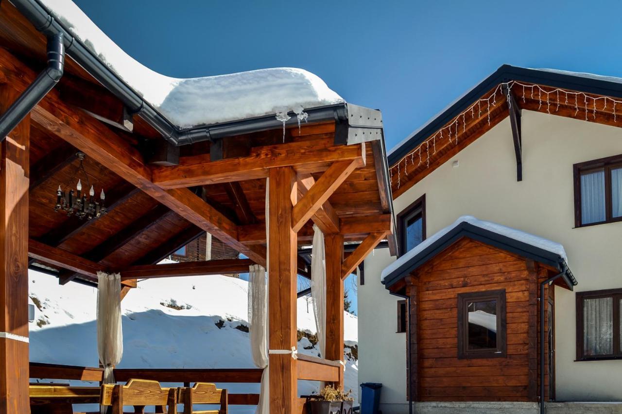 Cottage Chalet-Tiara Slavske Exterior photo